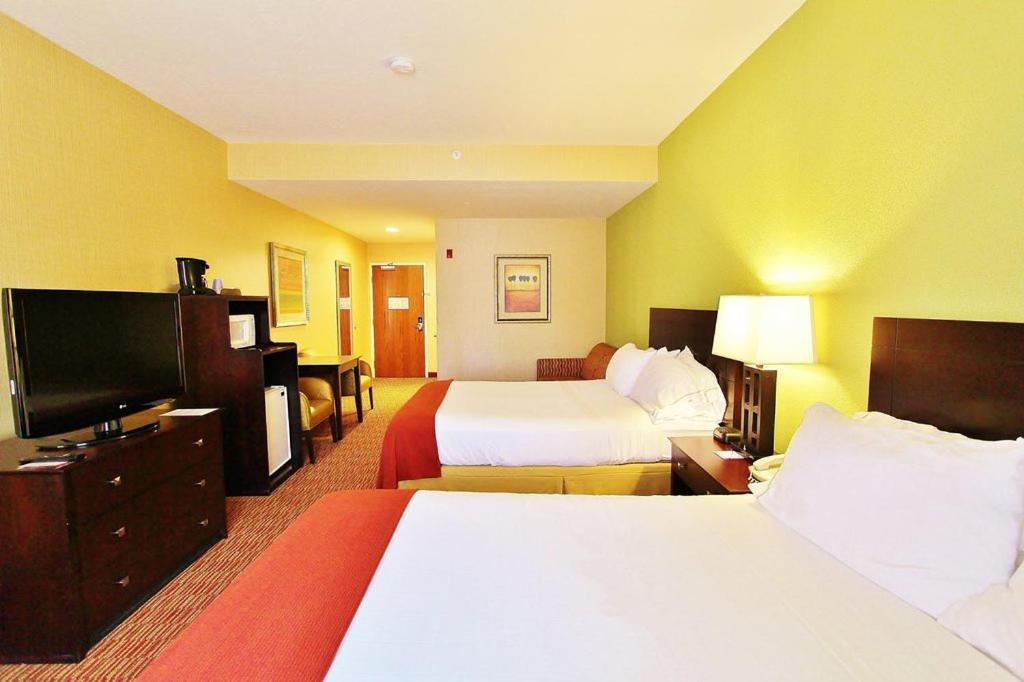 Greentree Inn & Suites Pinetop Екстериор снимка